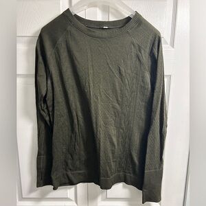 Lululemon green athletic shirt (size L)